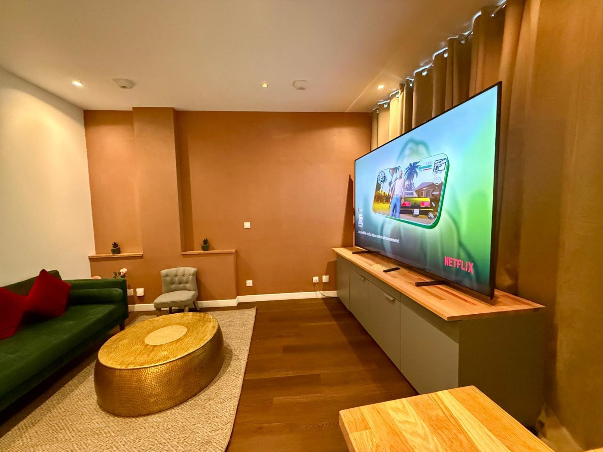 Colline, La Suite Cinema Spa Privee 南锡 外观 照片